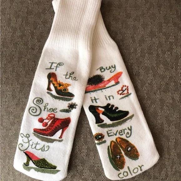 Shoe Lover’s Socks! Socks say: “if the shoe fits,” “buy it in every color” NWT - Picture 5 of 5